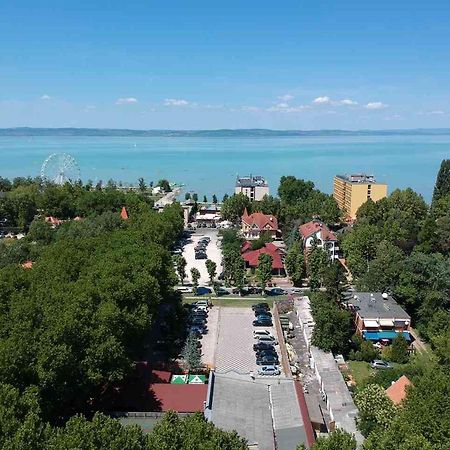 Balaton Kinizsi Apartman 시오포크 외부 사진