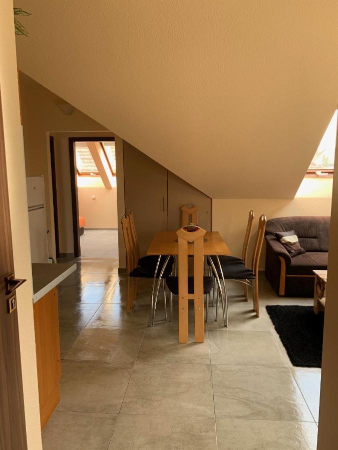 Balaton Kinizsi Apartman 시오포크 외부 사진