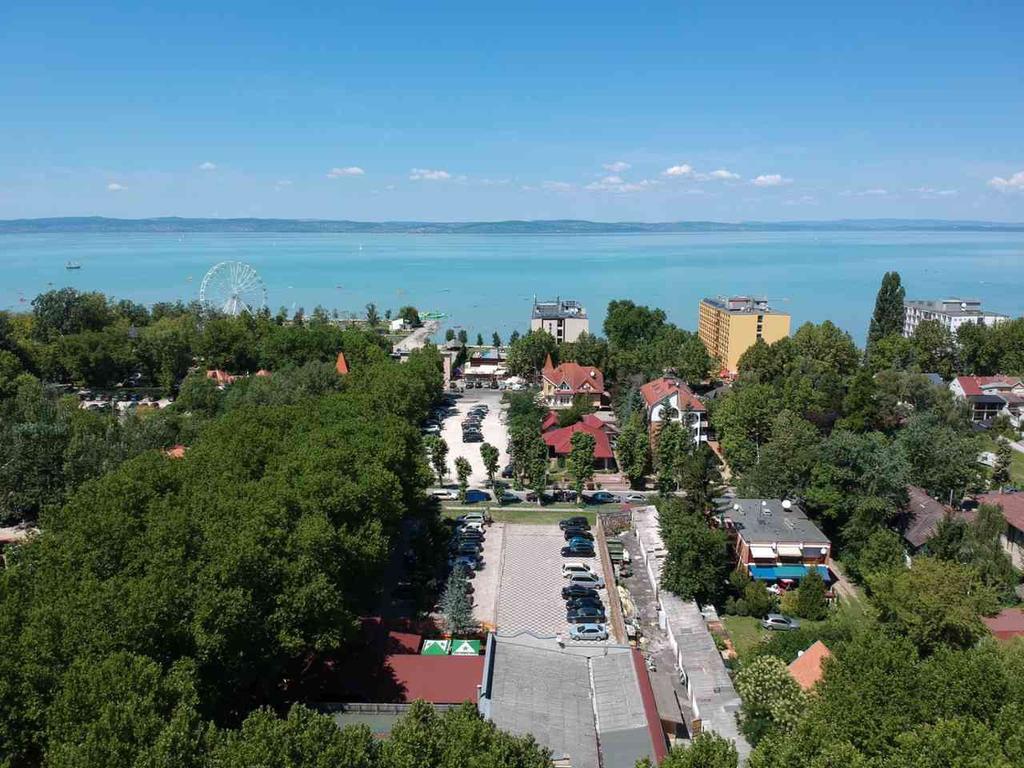 Balaton Kinizsi Apartman 시오포크 외부 사진