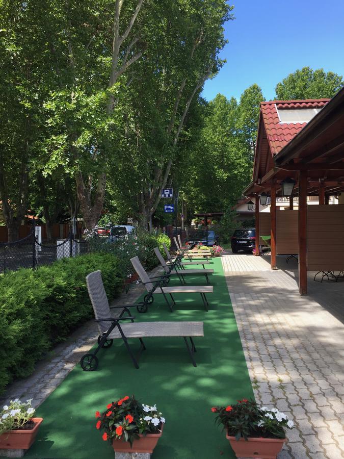 Balaton Kinizsi Apartman 시오포크 외부 사진